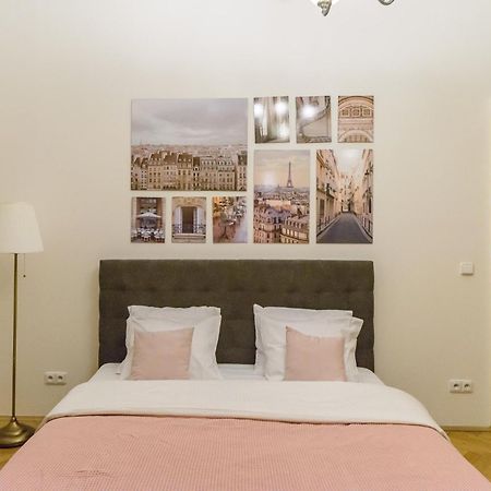 Cozy Apartment Near Stefanikuv Most Prag Exterior foto