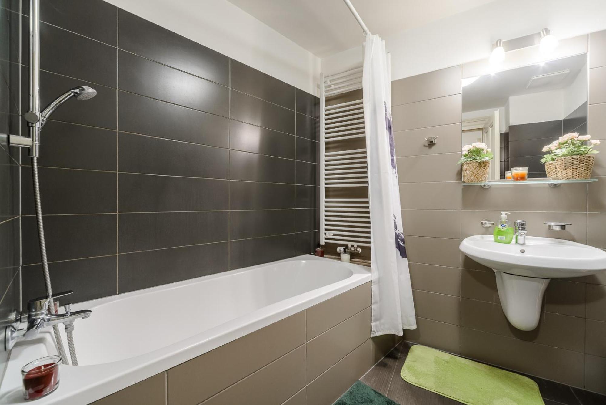 Cozy Apartment Near Stefanikuv Most Prag Exterior foto